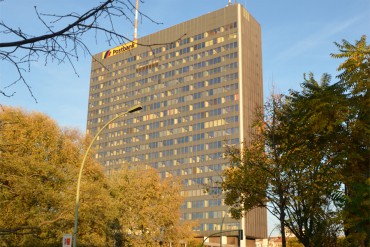 POSTBANK OFFICE BUILDING AT HALLESCHES UFER BERLIN